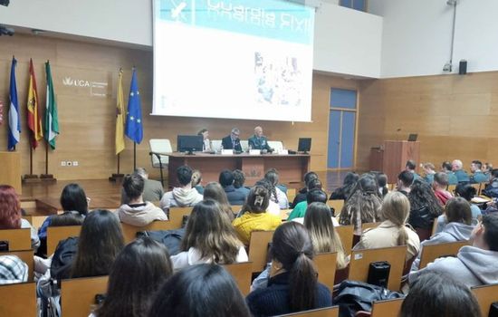 IMG La Facultad de Derecho celebra una mesa redonda sobre ‘Mujer y Guardia Civil’ en el Campus de Jerez