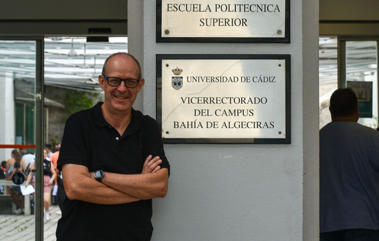 IMG El profesor del departamento de Derecho Internacional Público, Penal y Procesal del Campus Bahía de Algeciras, Jesús ...